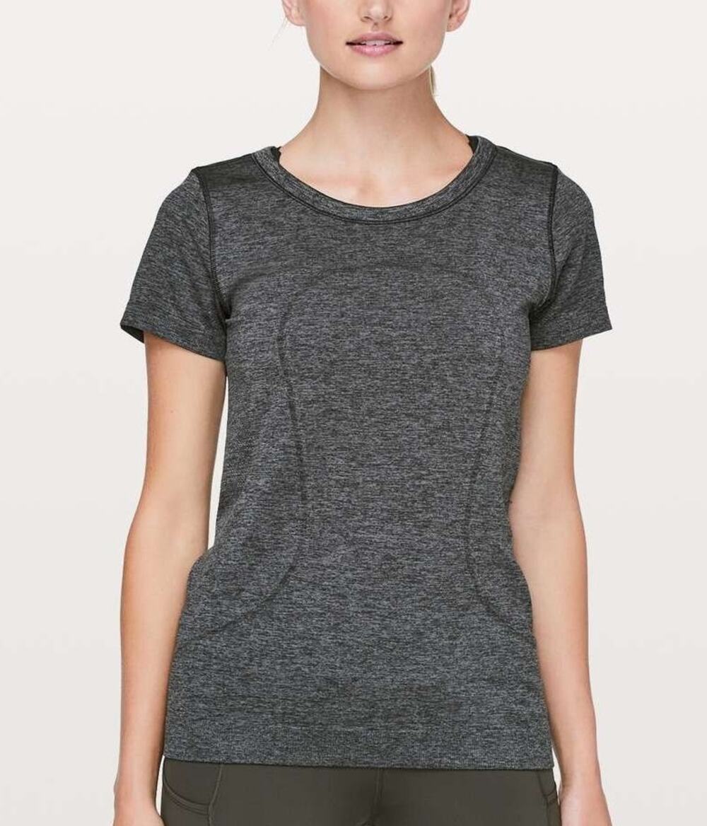 Lululemon Swiftly Tech Relaxed T Shirt Size 6 Gray Running Workout Athletic